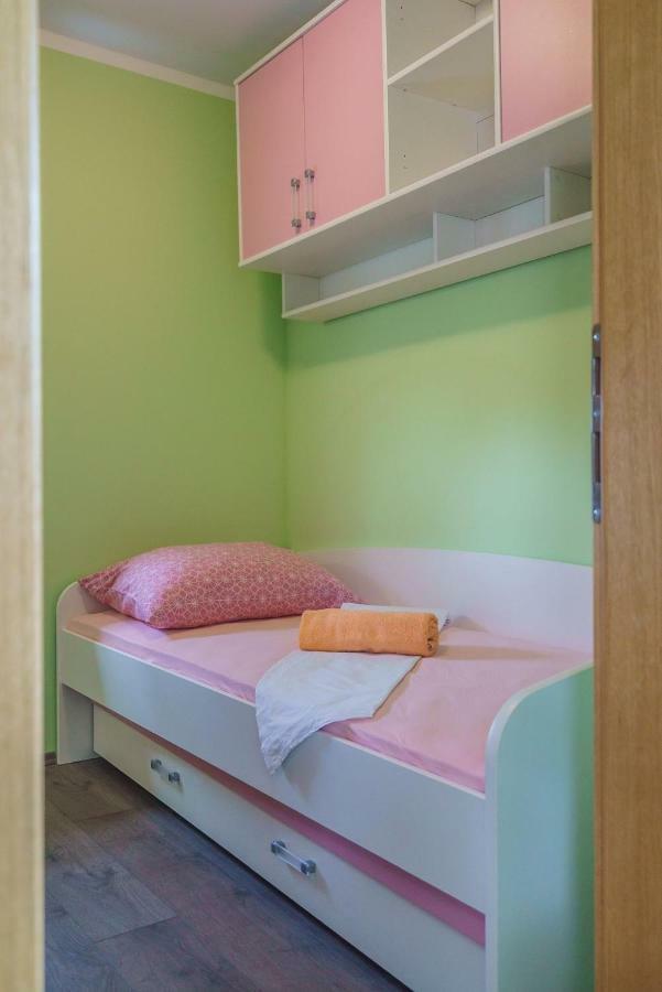Apartmani Stobrec Split Exteriör bild