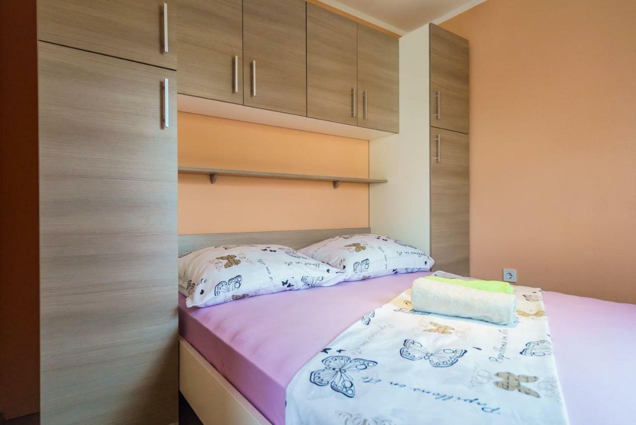 Apartmani Stobrec Split Exteriör bild