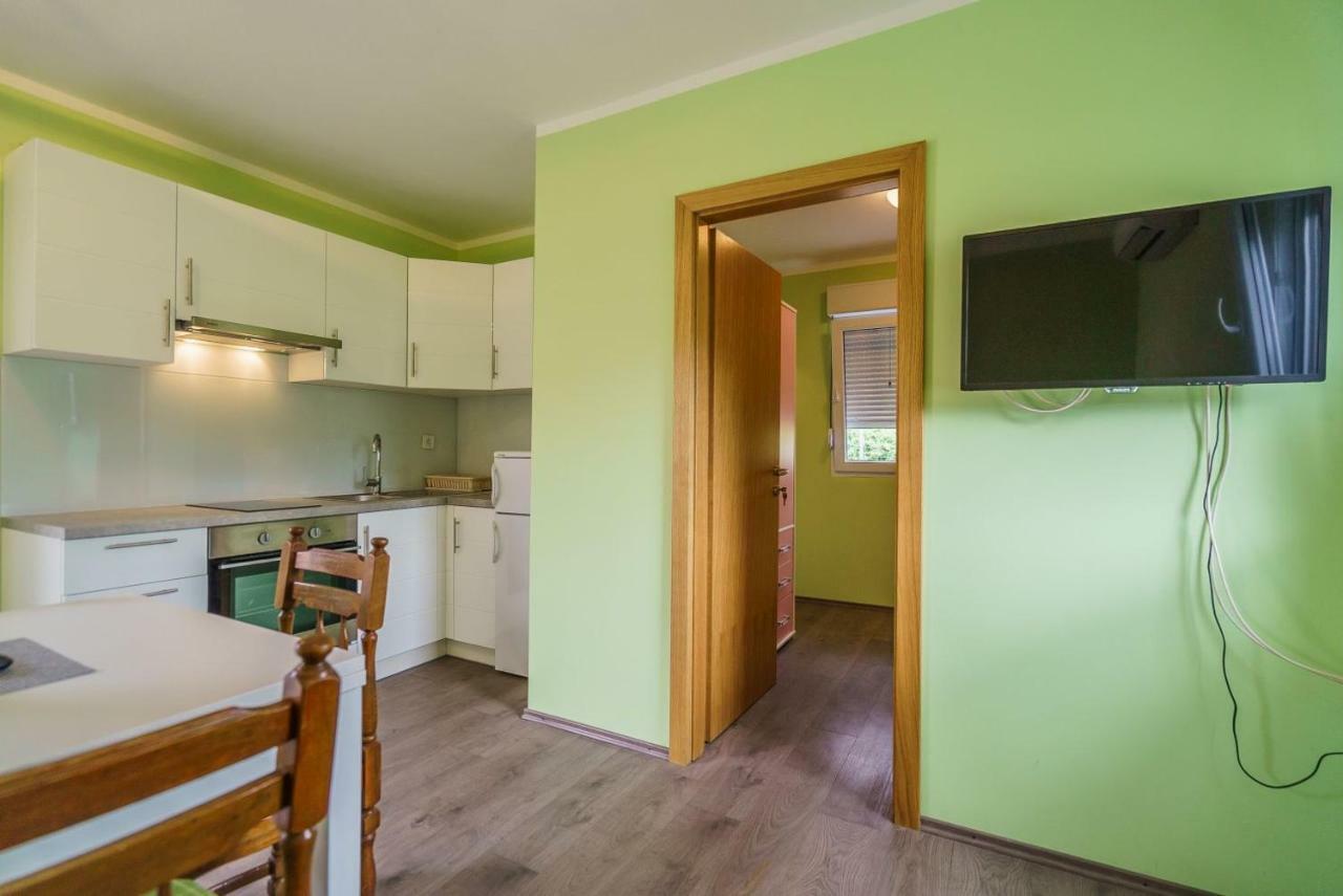 Apartmani Stobrec Split Exteriör bild