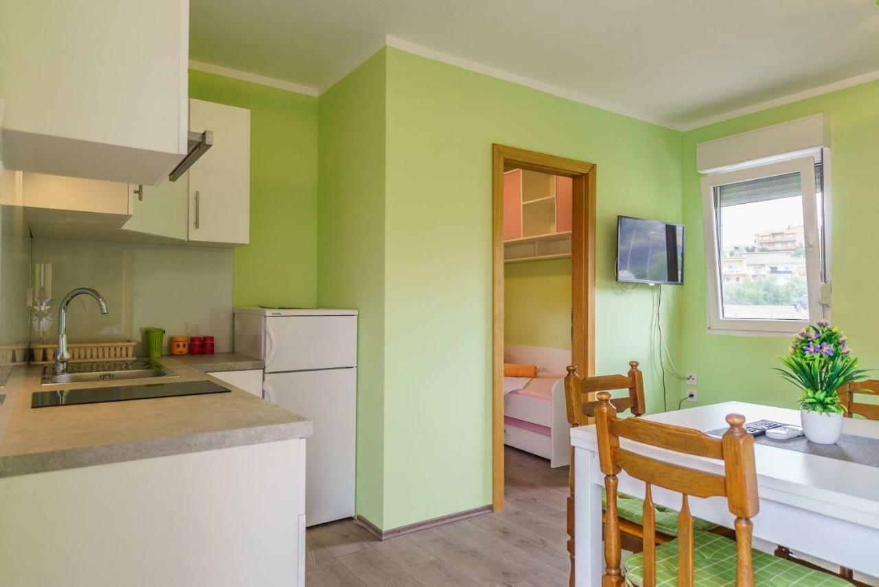 Apartmani Stobrec Split Exteriör bild