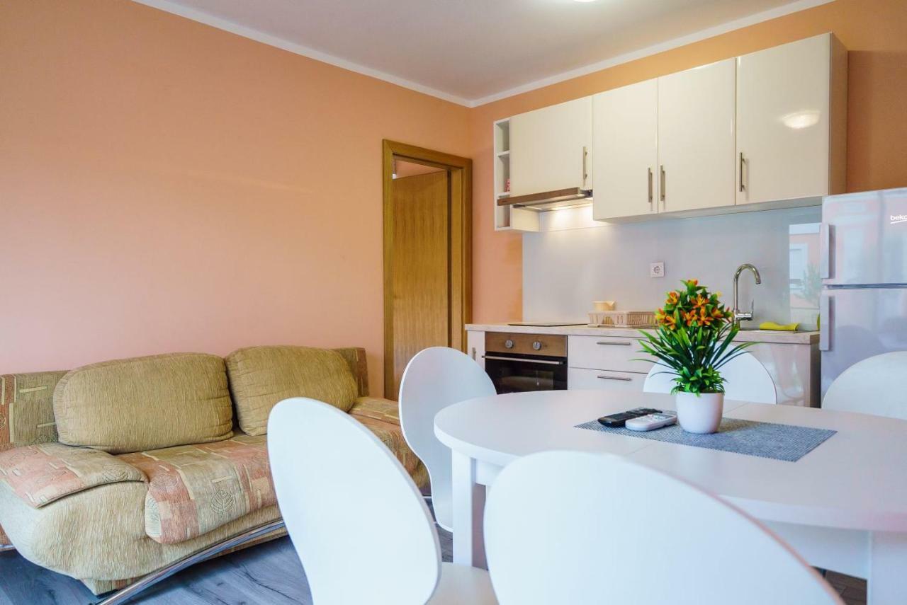Apartmani Stobrec Split Exteriör bild
