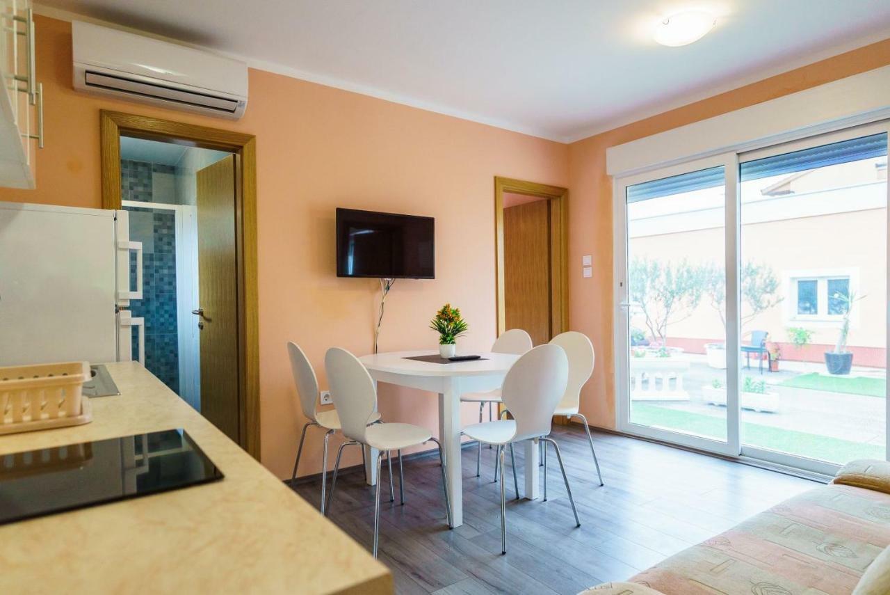 Apartmani Stobrec Split Exteriör bild