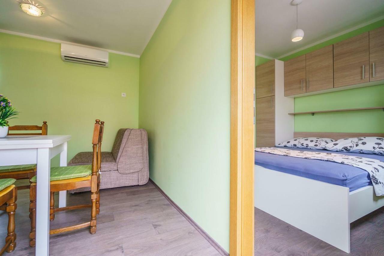 Apartmani Stobrec Split Exteriör bild