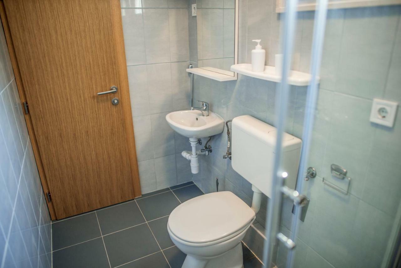 Apartmani Stobrec Split Exteriör bild