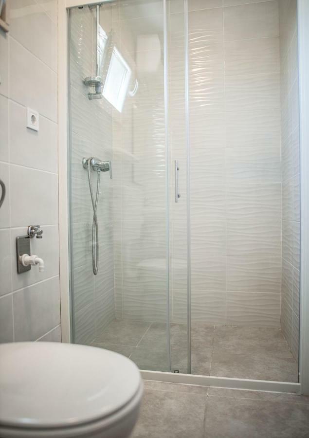 Apartmani Stobrec Split Exteriör bild
